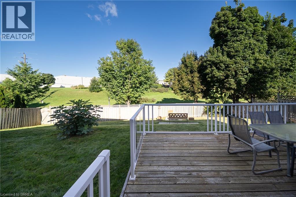 15 Fox Run, Brantford, Ontario  N3R 7P9 - Photo 30 - 40863704