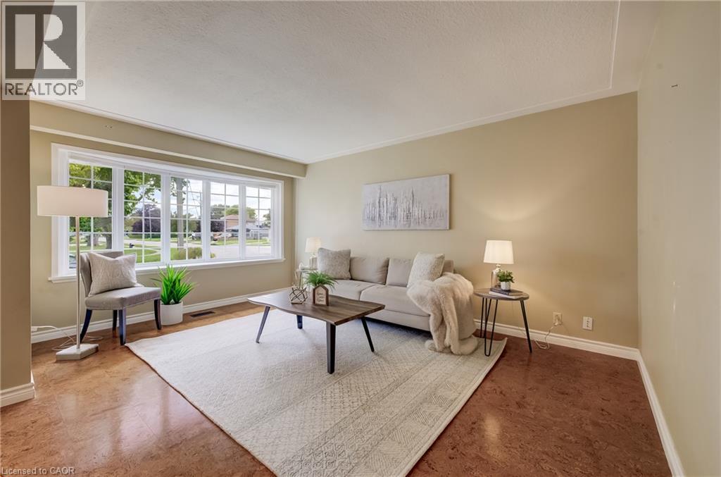 54 Fairlawn Road, Kitchener, Ontario  N2C 1X9 - Photo 6 - 40863885