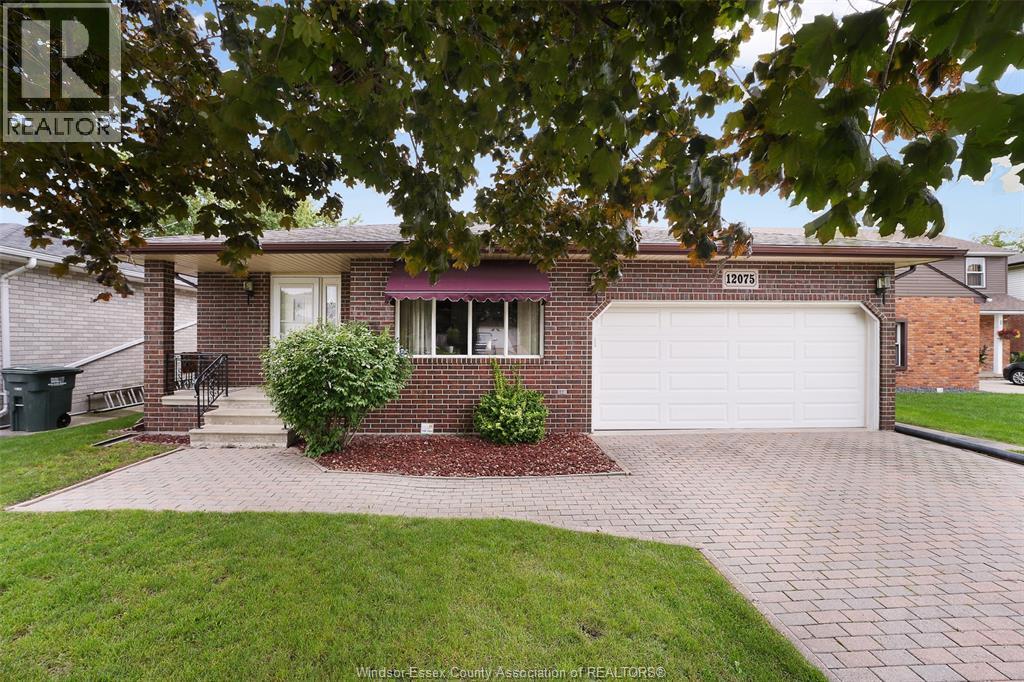 12075 St. Thomas Crescent, Tecumseh, Ontario  N8N 3V6 - Photo 4 - 26022900
