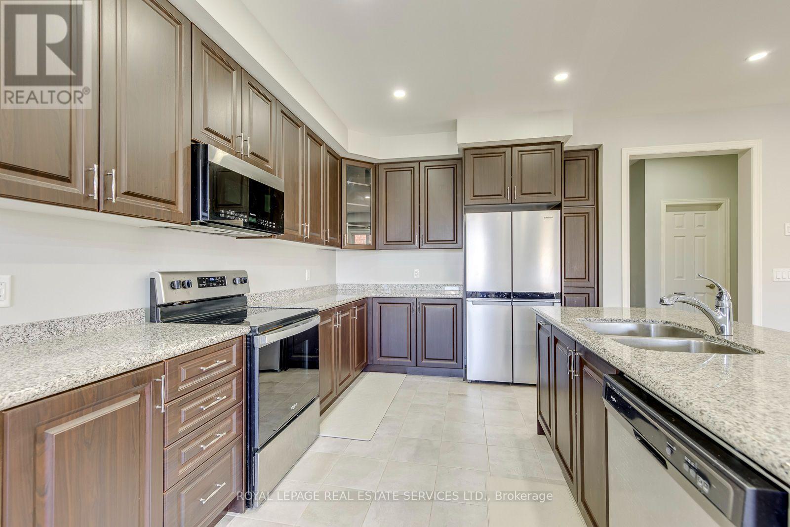 486 Silver Maple Road, Oakville, Ontario  L6H 3P6 - Photo 25 - W13571104
