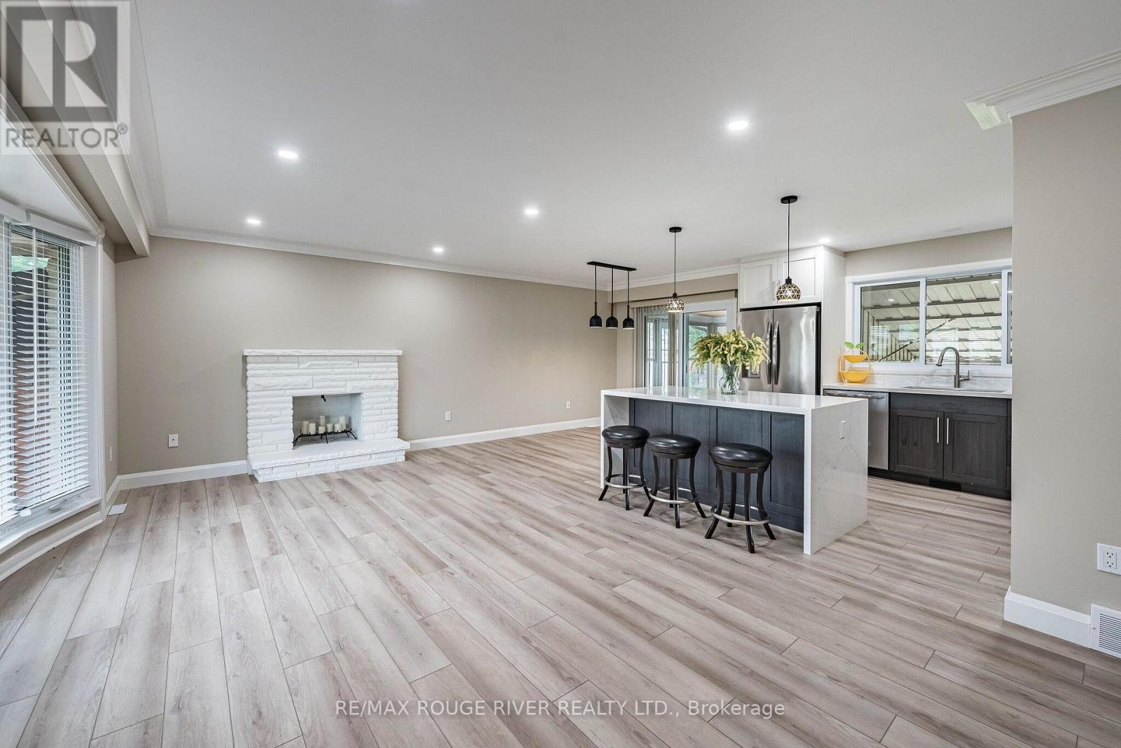 25 Clearview Heights, St. Catharines, Ontario  L2T 2W2 - Photo 7 - X13658856