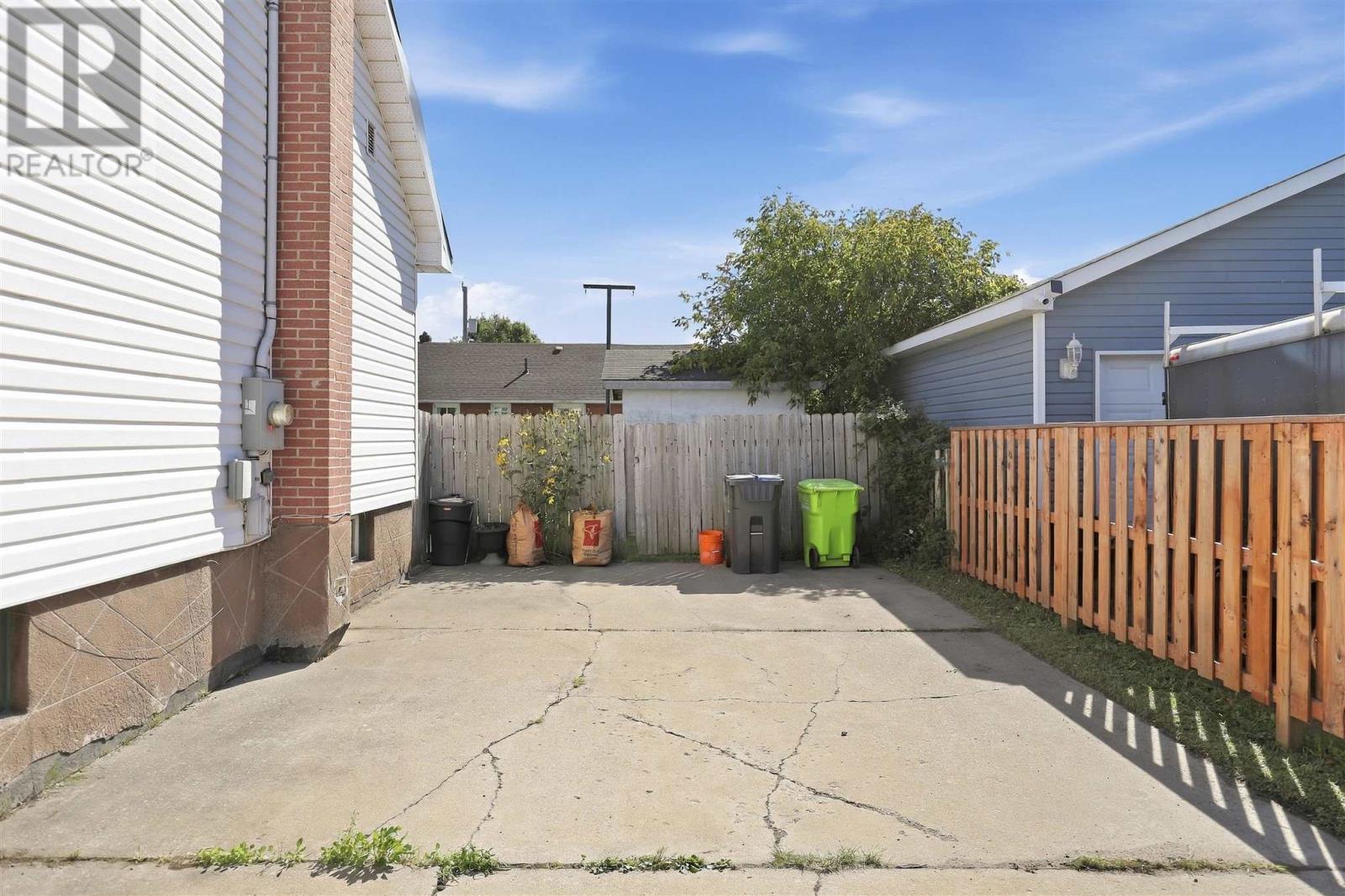 33 Raymond St, Sault Ste. Marie, Ontario  P6C 2E5 - Photo 31 - SM262587