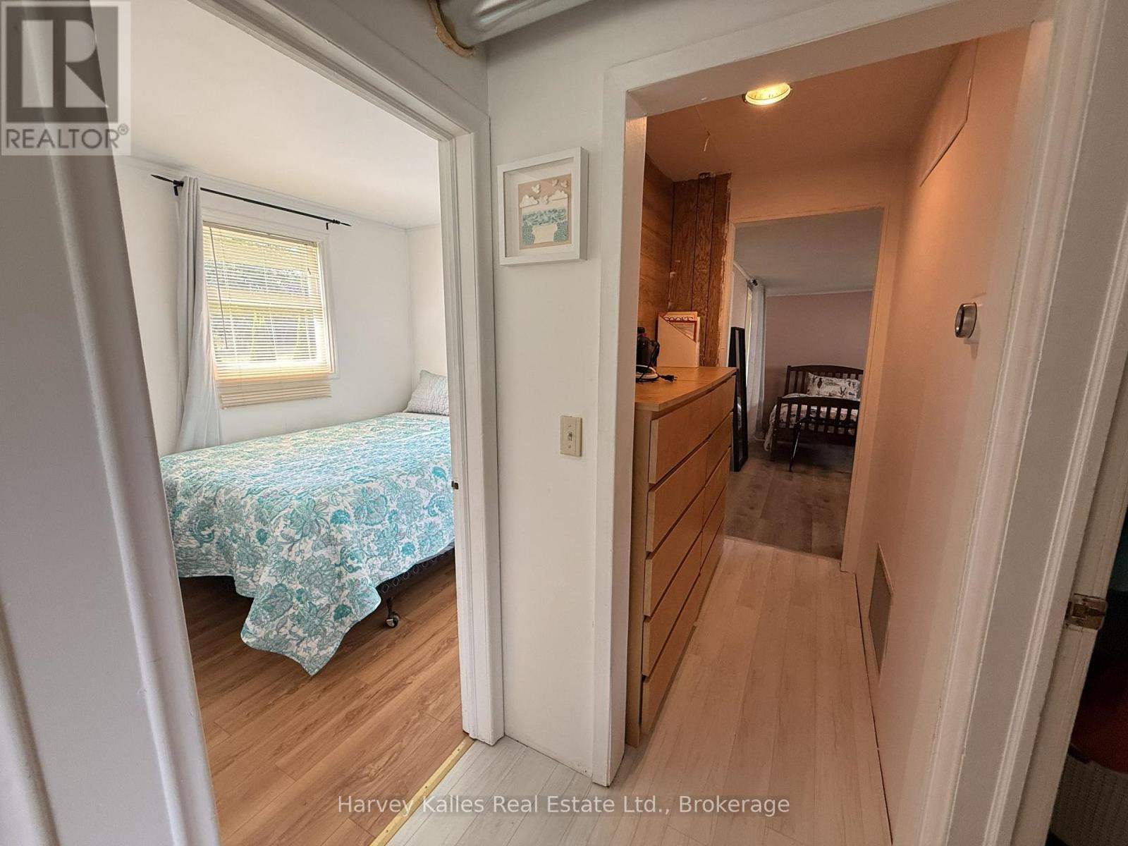 90 Main Street, Prince Edward County (Wellington Ward), Ontario  K0K 3L0 - Photo 11 - X13796730