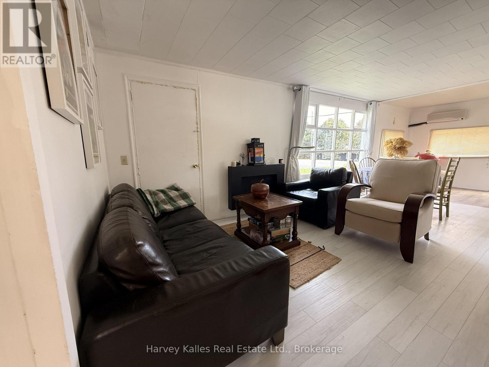 90 Main Street, Prince Edward County (Wellington Ward), Ontario  K0K 3L0 - Photo 8 - X13796730