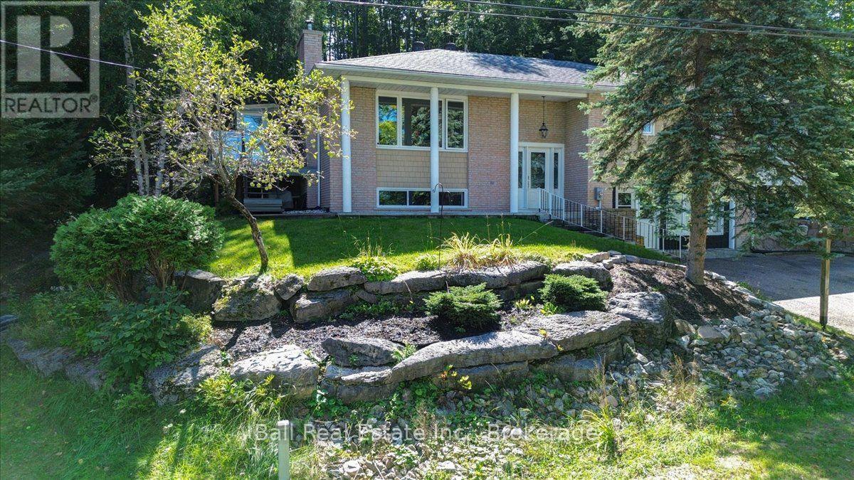 11 Ridge Road, Bancroft (Bancroft Ward), Ontario K0L 1C0 - Photo 3 - X13796844