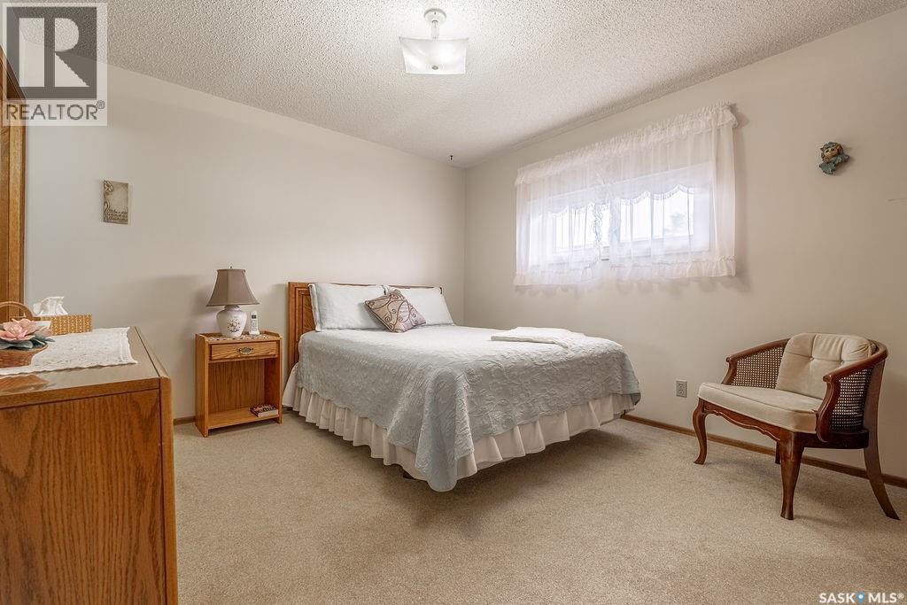 567 Delaronde Road, Saskatoon, Saskatchewan  S7J 4A7 - Photo 15 - SK048702