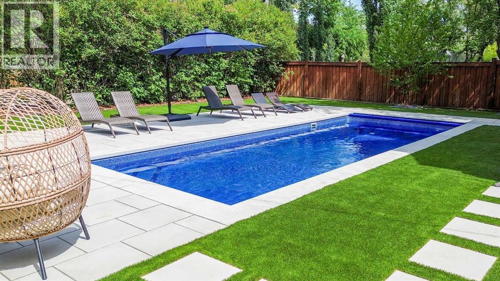 10108 95 Avenue photo 4