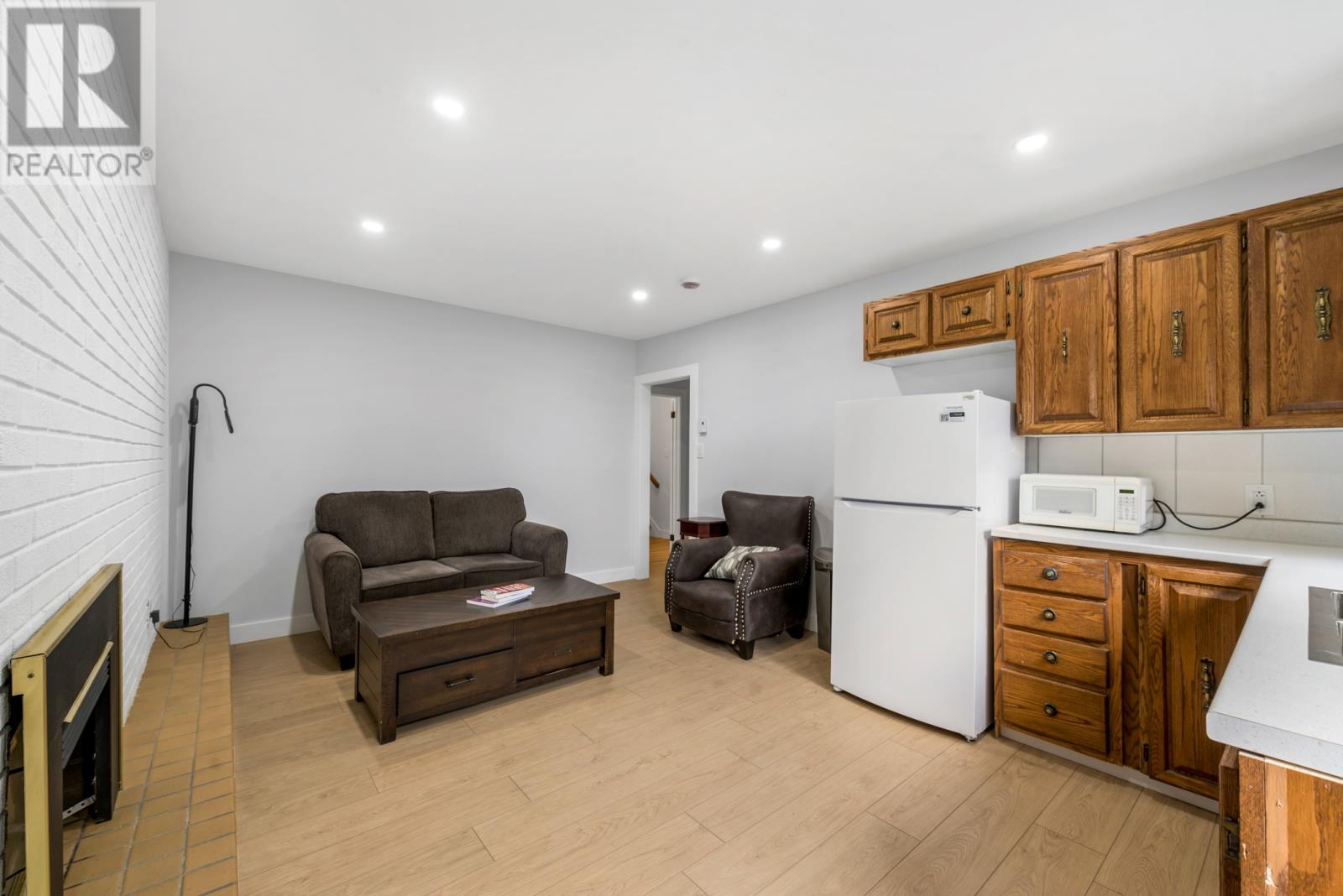 29 London Road, St. John's — photo 39