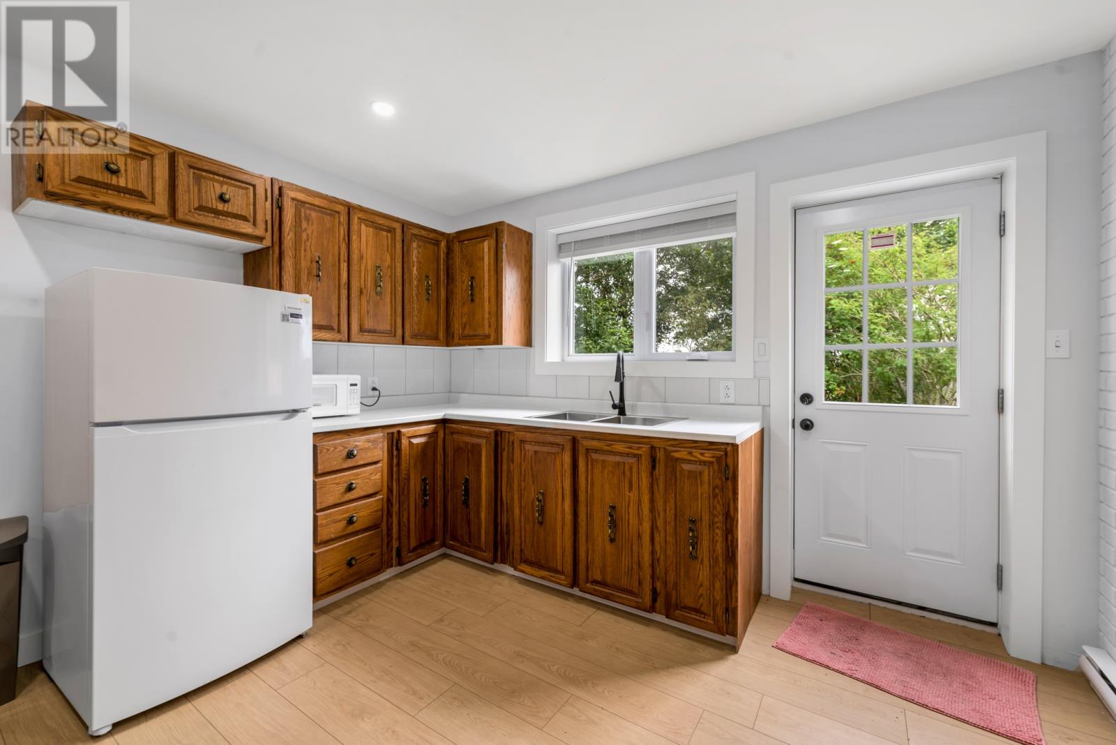 29 London Road, St. John's — photo 40