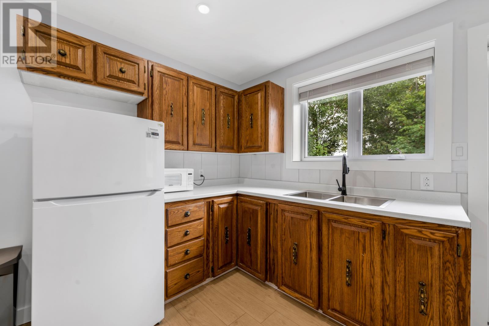 29 London Road, St. John's — photo 41