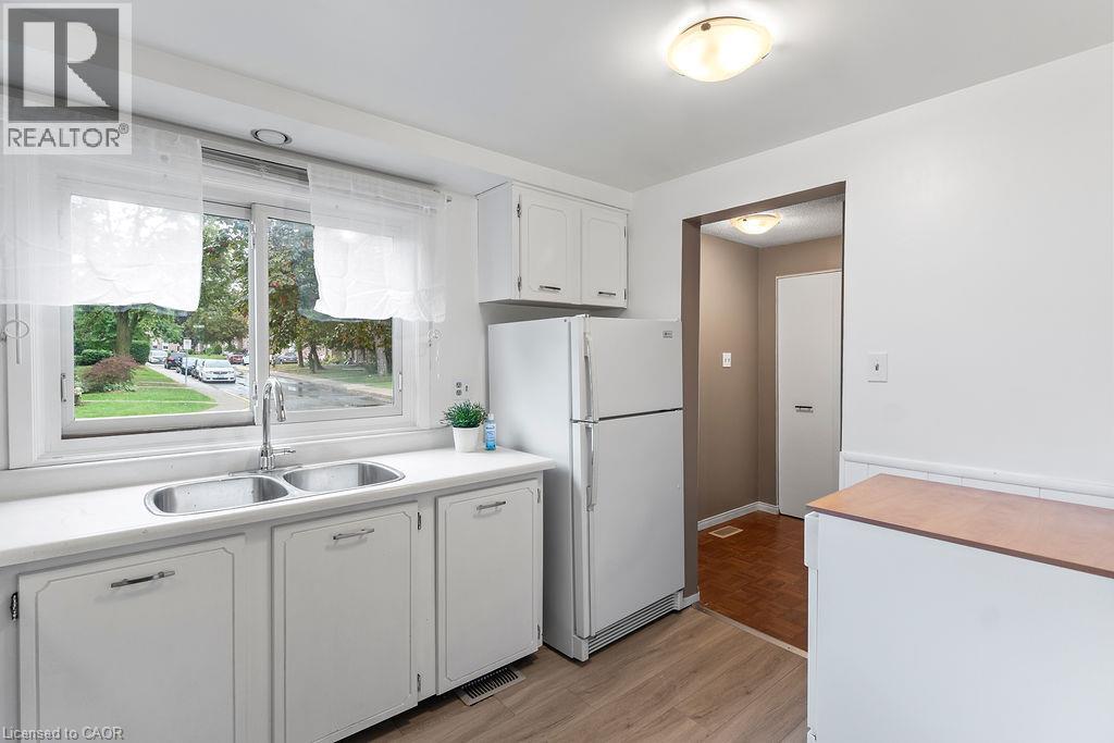 151 Gateshead Crescent Unit# 43, Stoney Creek, Ontario  L8G 3W1 - Photo 10 - 40862328