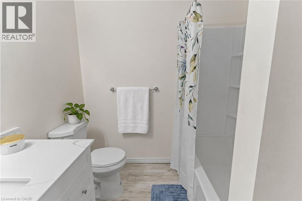 151 Gateshead Crescent Unit# 43, Stoney Creek, Ontario  L8G 3W1 - Photo 15 - 40862328