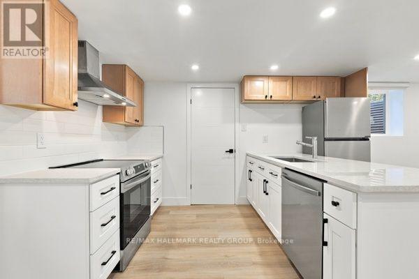 1321 Rideout Crescent, Ottawa, Ontario  K2C 2X9 - Photo 21 - X13796838