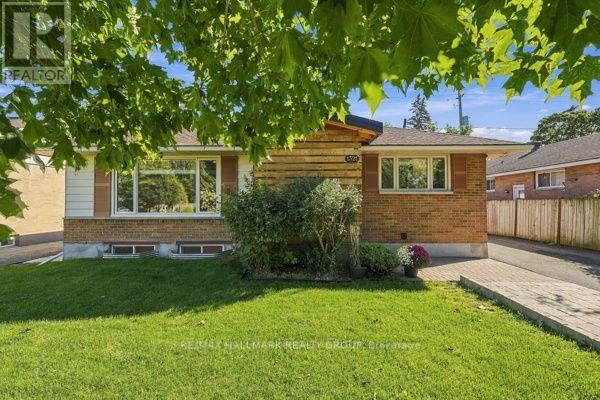 1321 Rideout Crescent, Ottawa, Ontario  K2C 2X9 - Photo 3 - X13796838