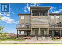 206 PARNIAN PRIVATE, Ottawa, Ontario