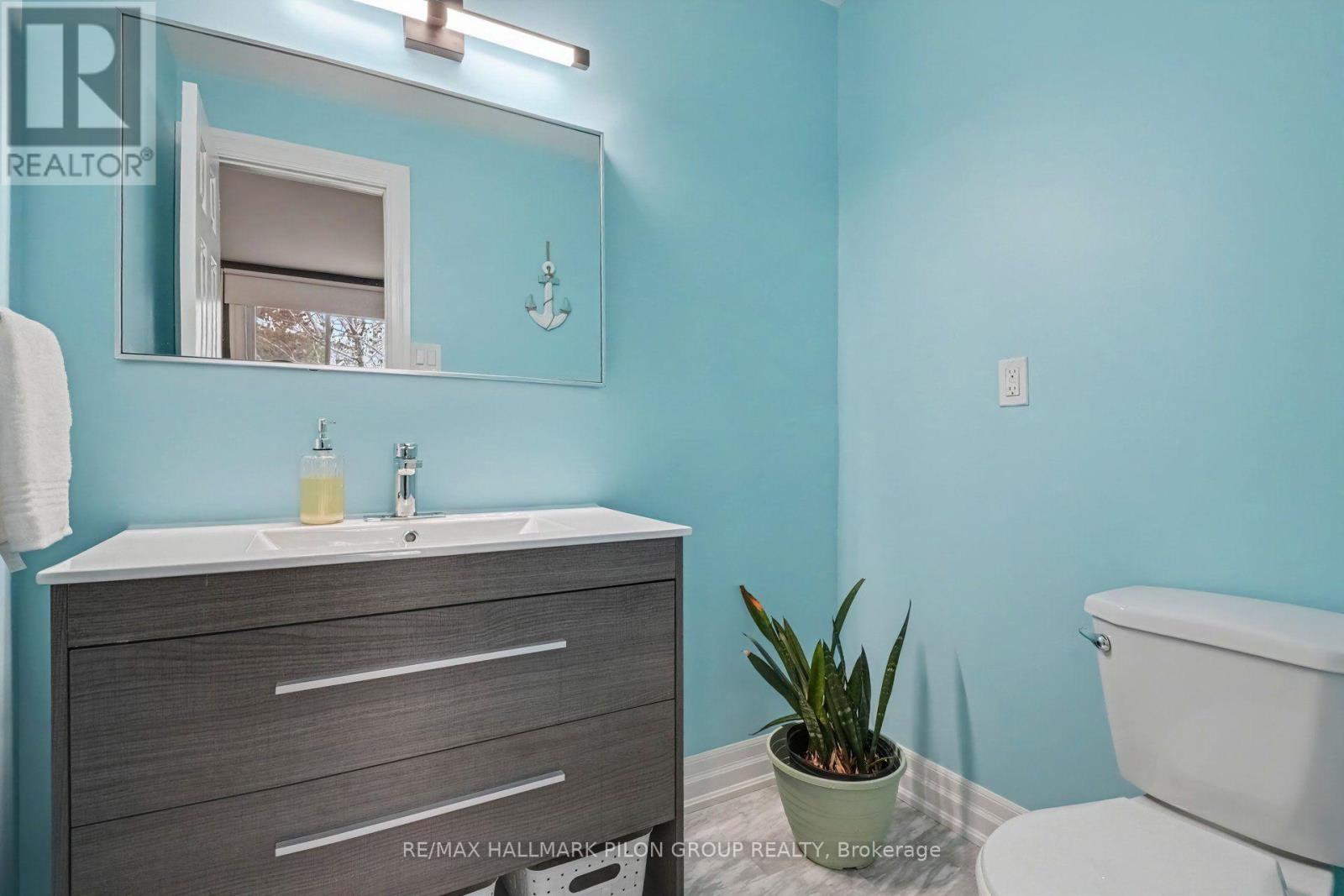 B - 106 Valley Stream Drive, Ottawa, Ontario K2H 9E1 - Photo 12 - X13796866