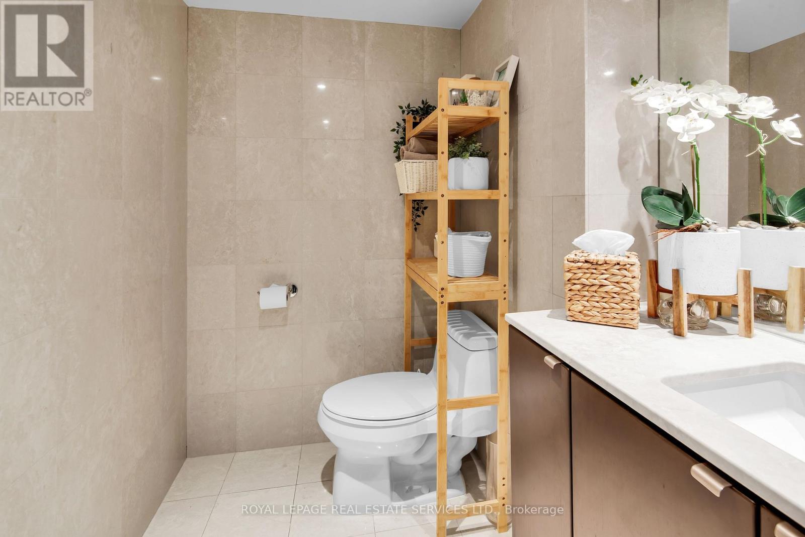 207 - 1430 Yonge Street, Toronto, Ontario  M4T 1Y6 - Photo 34 - C13796818