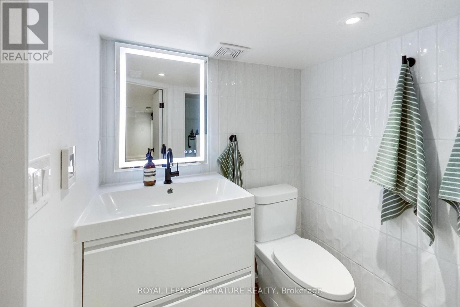 148 Mortimer Avenue, Toronto, Ontario  M4K 2A4 - Photo 32 - E13796864