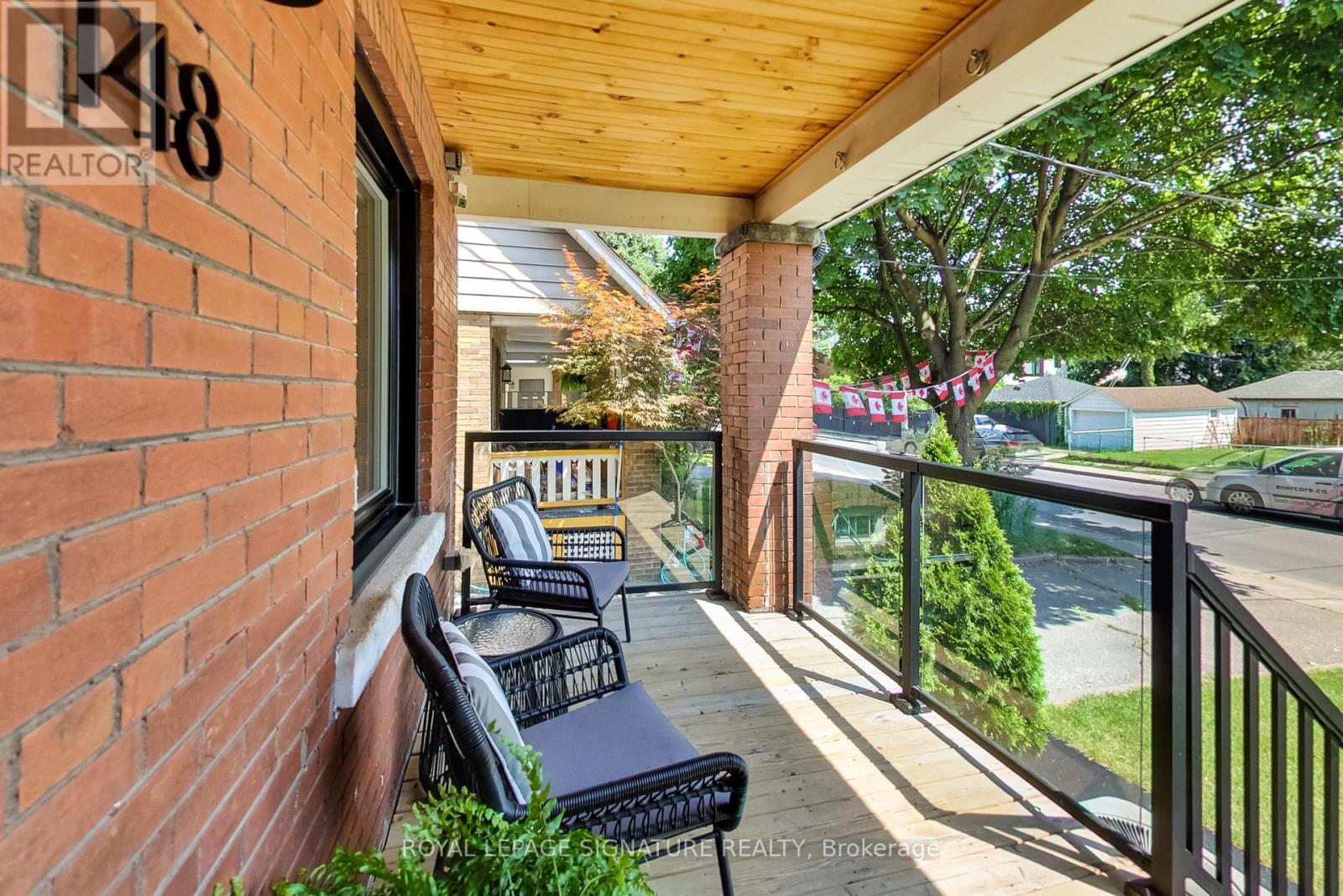 148 Mortimer Avenue, Toronto, Ontario  M4K 2A4 - Photo 4 - E13796864