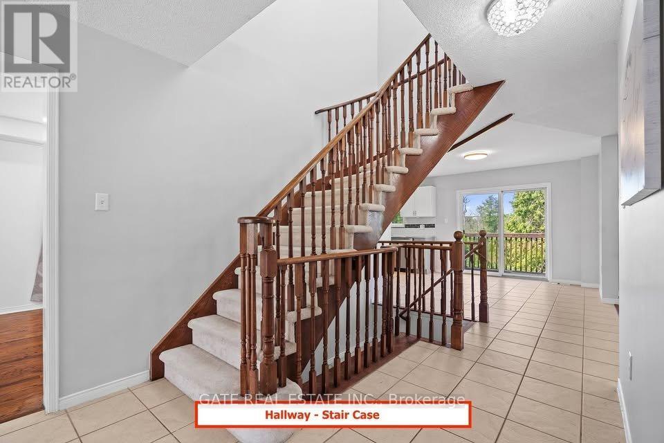 Main & 2nd Floor - 50 Stunden Lane, Barrie, Ontario  L4N 0H1 - Photo 13 - S13796814