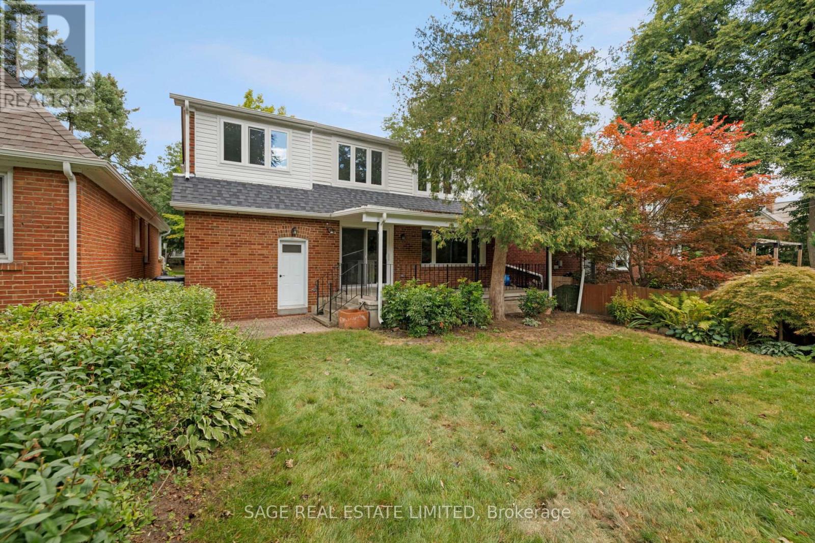 53 Wilgar Road, Toronto, Ontario  M8X 1J8 - Photo 24 - W13796740