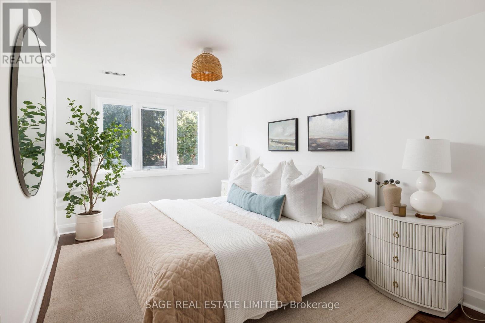 53 Wilgar Road, Toronto, Ontario  M8X 1J8 - Photo 32 - W13796740