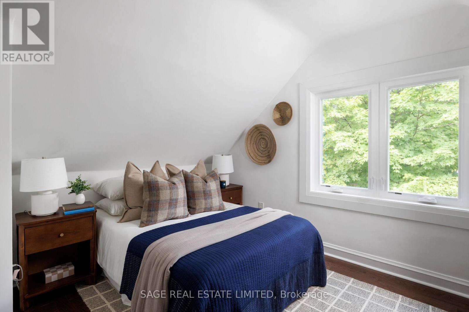 53 Wilgar Road, Toronto, Ontario  M8X 1J8 - Photo 37 - W13796740