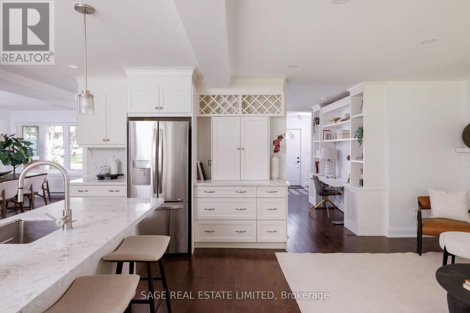 53 Wilgar Road, Toronto, Ontario  M8X 1J8 - Photo 8 - W13796740