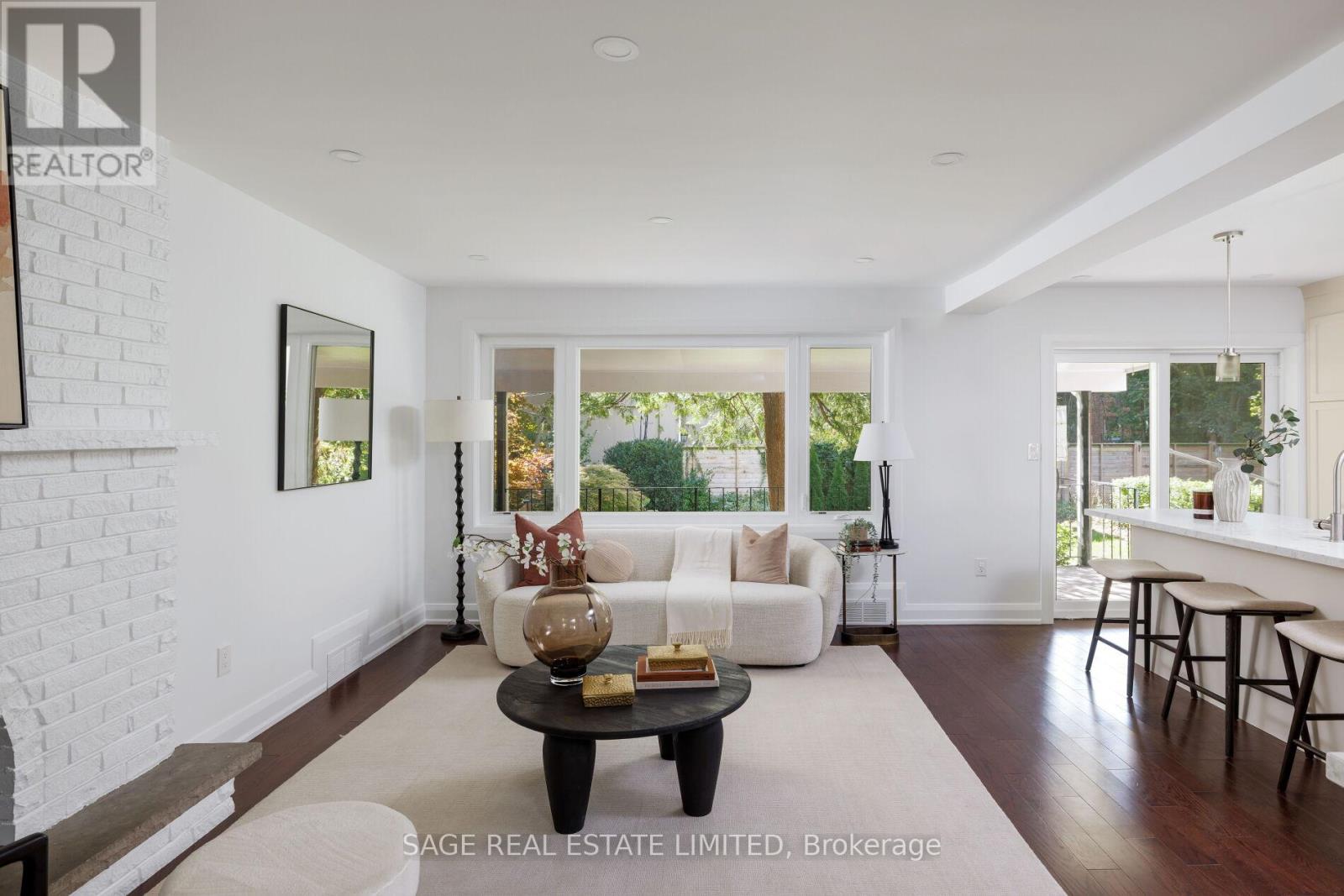 53 Wilgar Road, Toronto, Ontario  M8X 1J8 - Photo 9 - W13796740