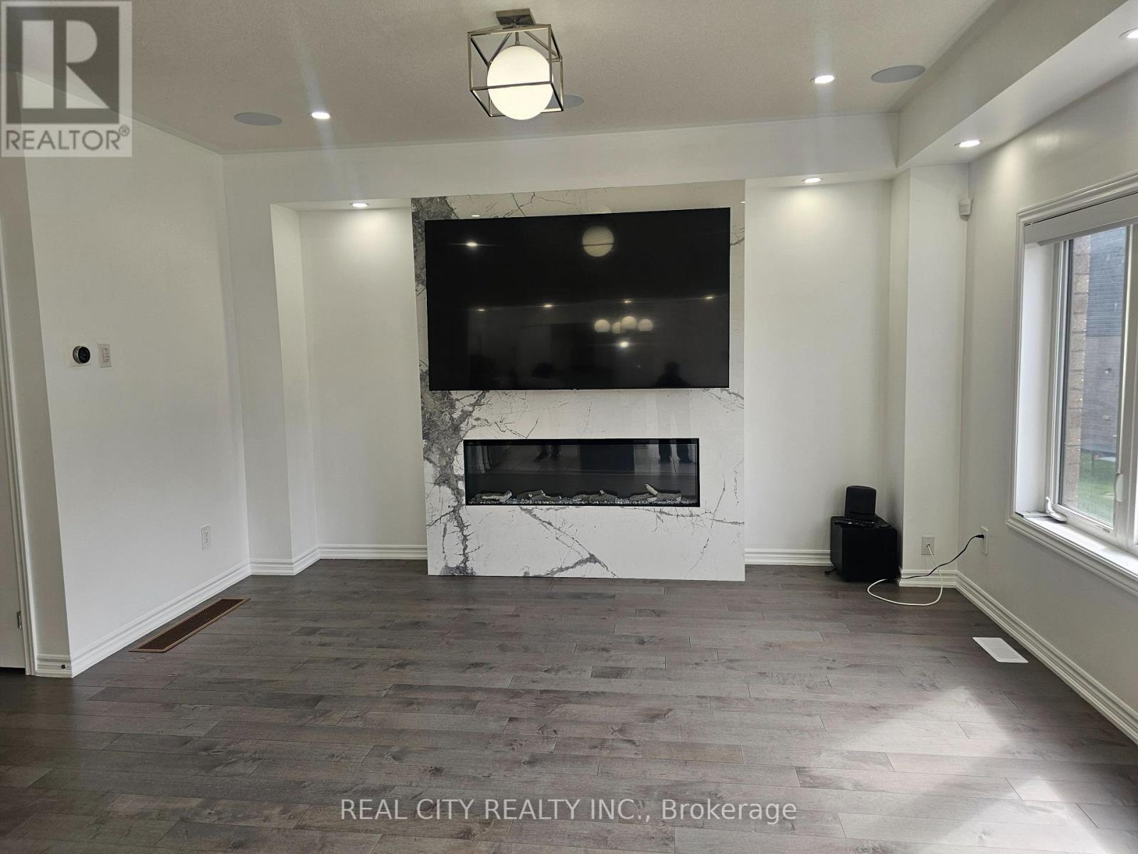 25 Whitton Drive, Brant, Ontario  N3L 0L2 - Photo 13 - X13796780