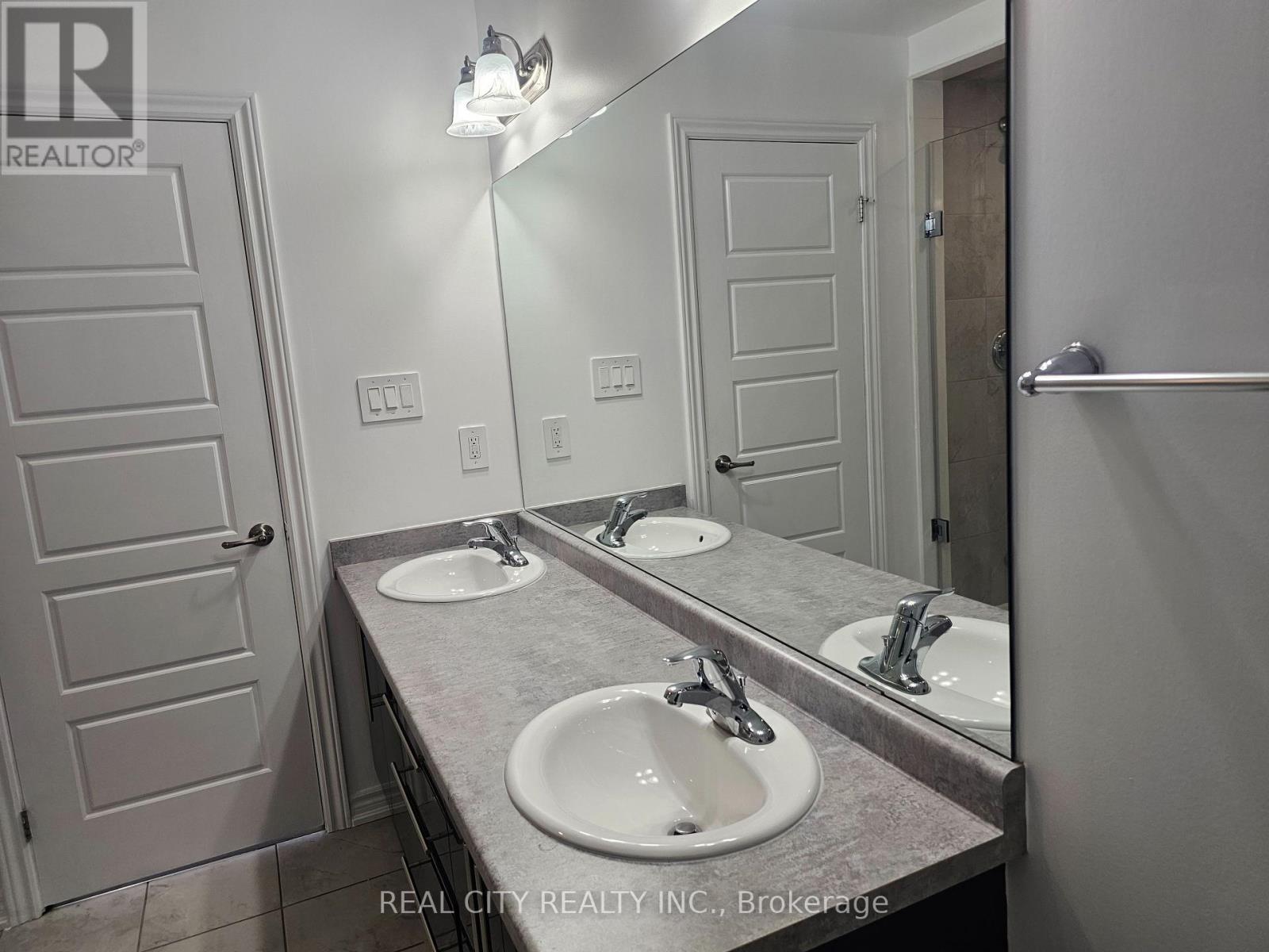25 Whitton Drive, Brant, Ontario  N3L 0L2 - Photo 31 - X13796780
