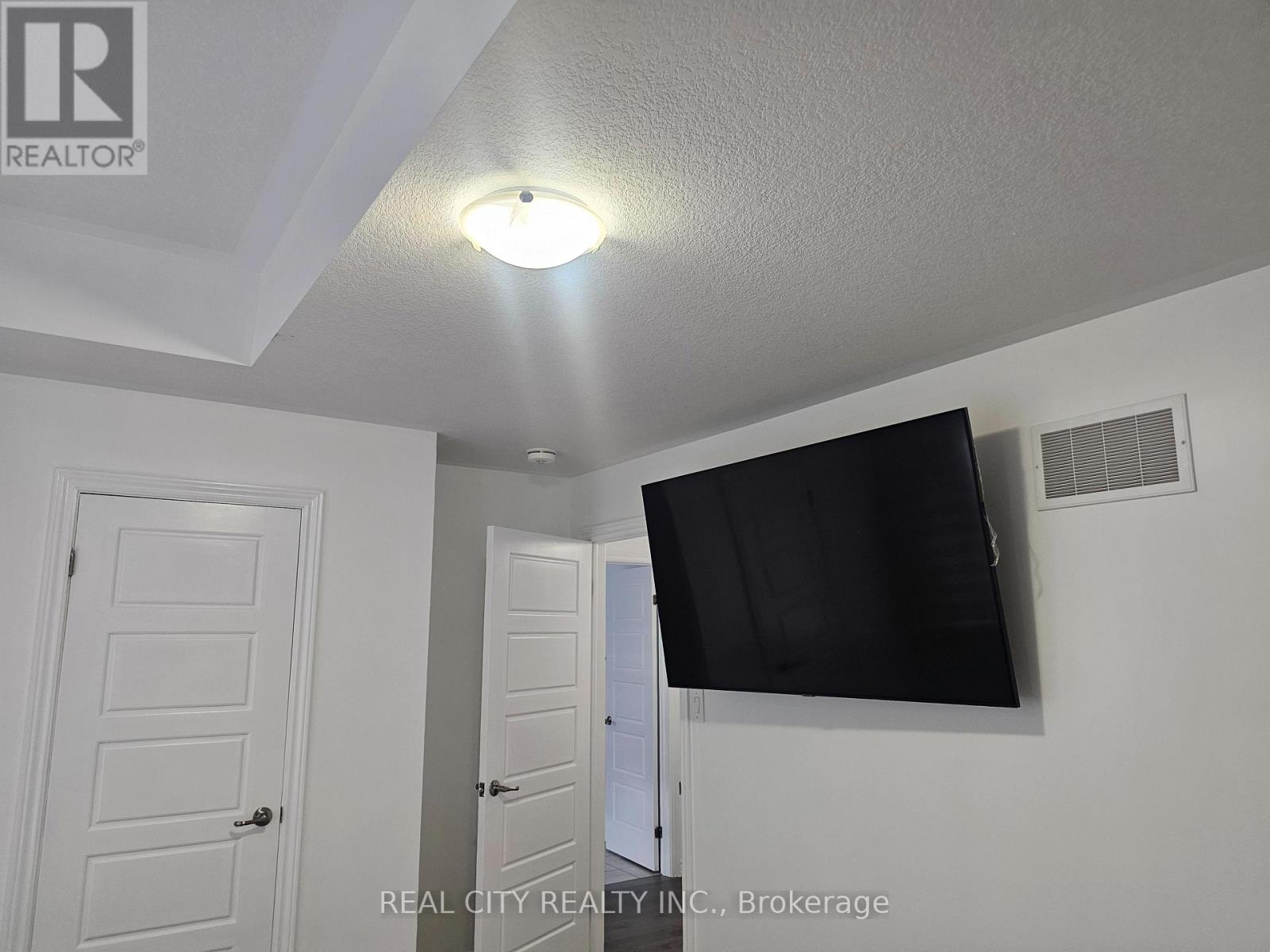 25 Whitton Drive, Brant, Ontario  N3L 0L2 - Photo 35 - X13796780