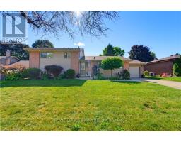 27 BRIER CRESCENT, Brantford, Ontario