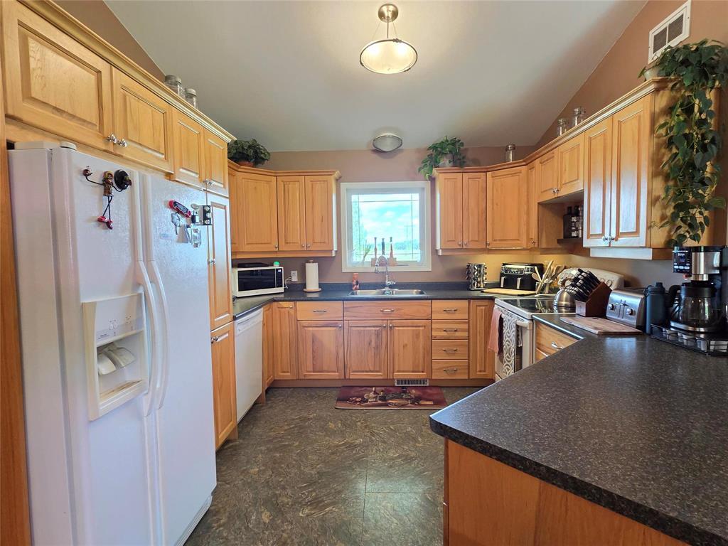 45120 48 Road N, Rathwell, Manitoba  R0G 1S0 - Photo 14 - 202623296