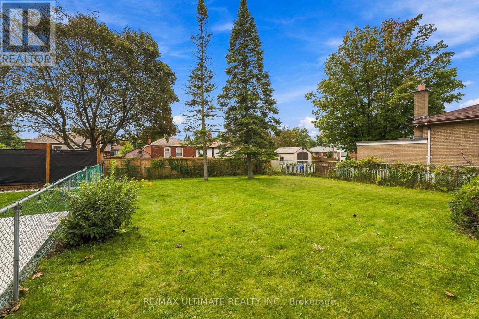 4 Moray Place, Toronto, Ontario  M1R 2E2 - Photo 25 - E13796204