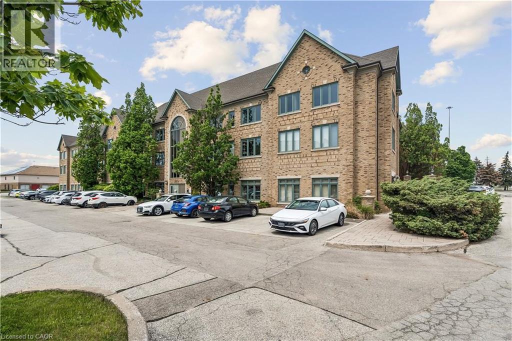 2904 SOUTH SHERIDAN Way Unit# 204 B, Oakville, Ontario