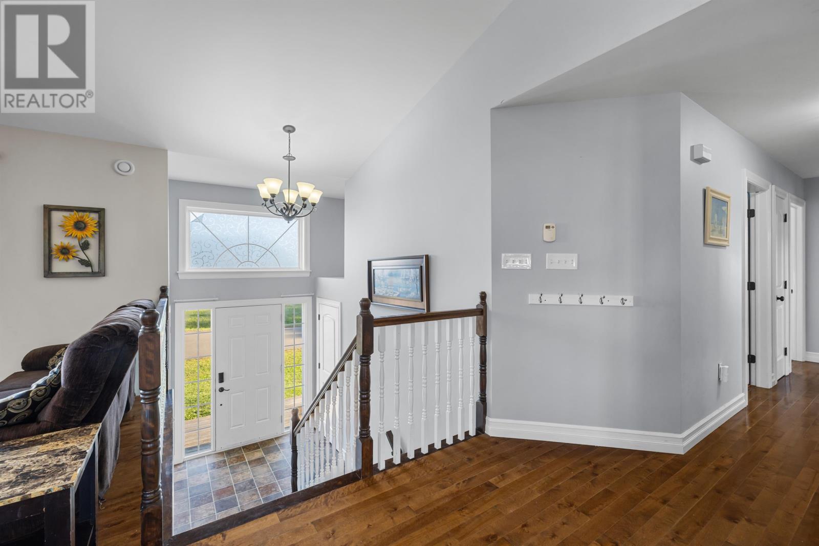 30 Alderwood Avenue, Charlottetown, Prince Edward Island  C1E 0J3 - Photo 3 - 202623632