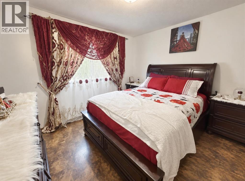 200 Upland Boulevard W, Brooks, Alberta  T1R 0R1 - Photo 12 - A2337316