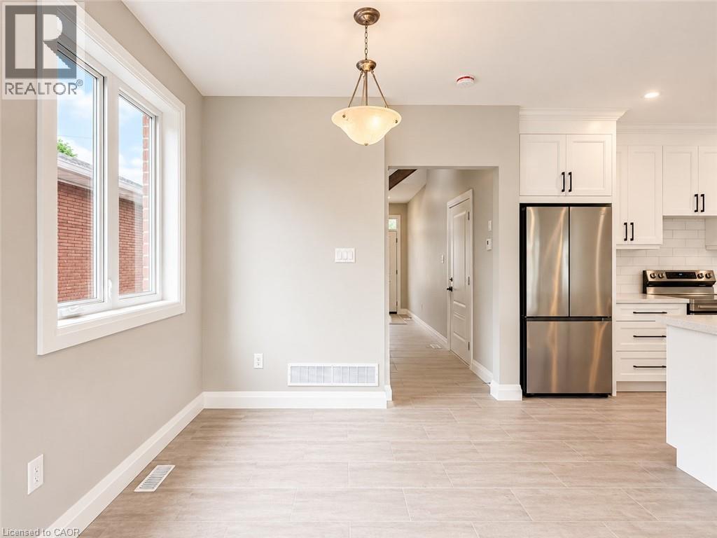 22-A Alpine Avenue, Stoney Creek, Ontario  L9A 1A5 - Photo 11 - 40843079