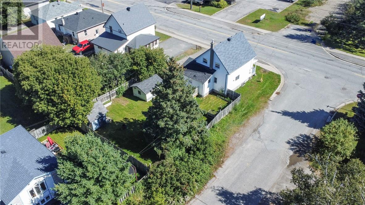 4431 Notre Dame Ave, Hanmer, Ontario  P3P 1X6 - Photo 33 - 2130323