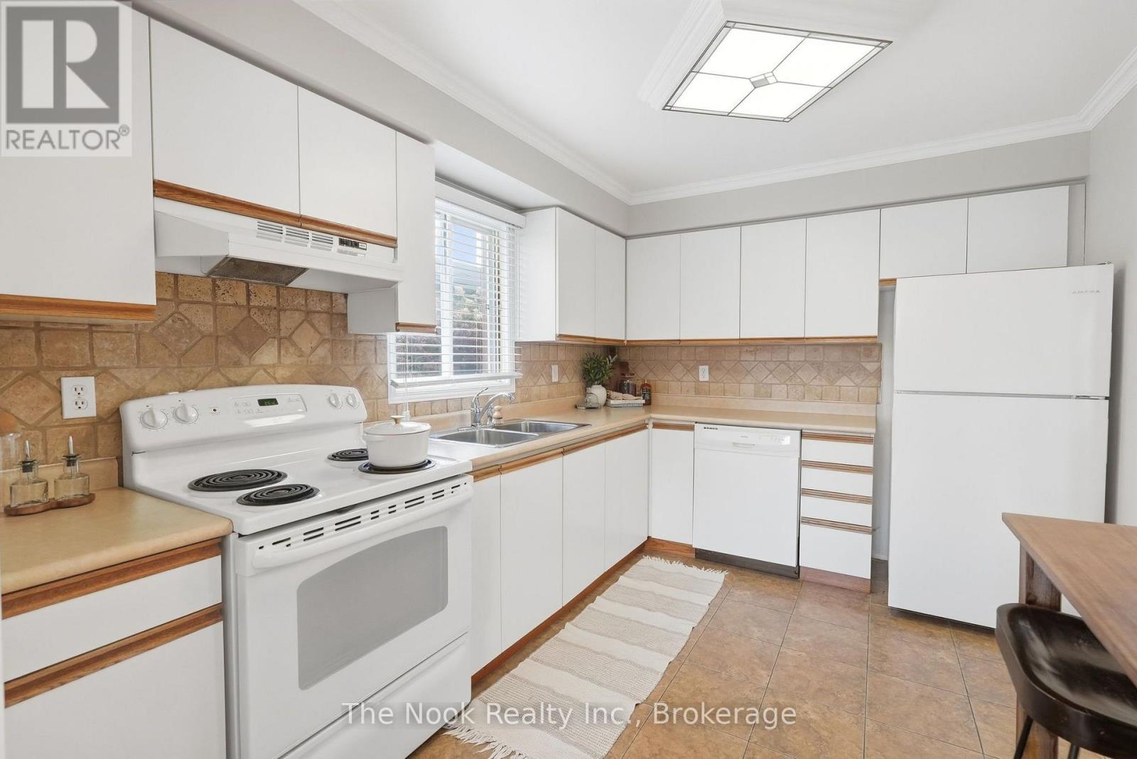 16 Kershaw Street, Clarington (Bowmanville), Ontario  L1C 4S4 - Photo 17 - E13796920