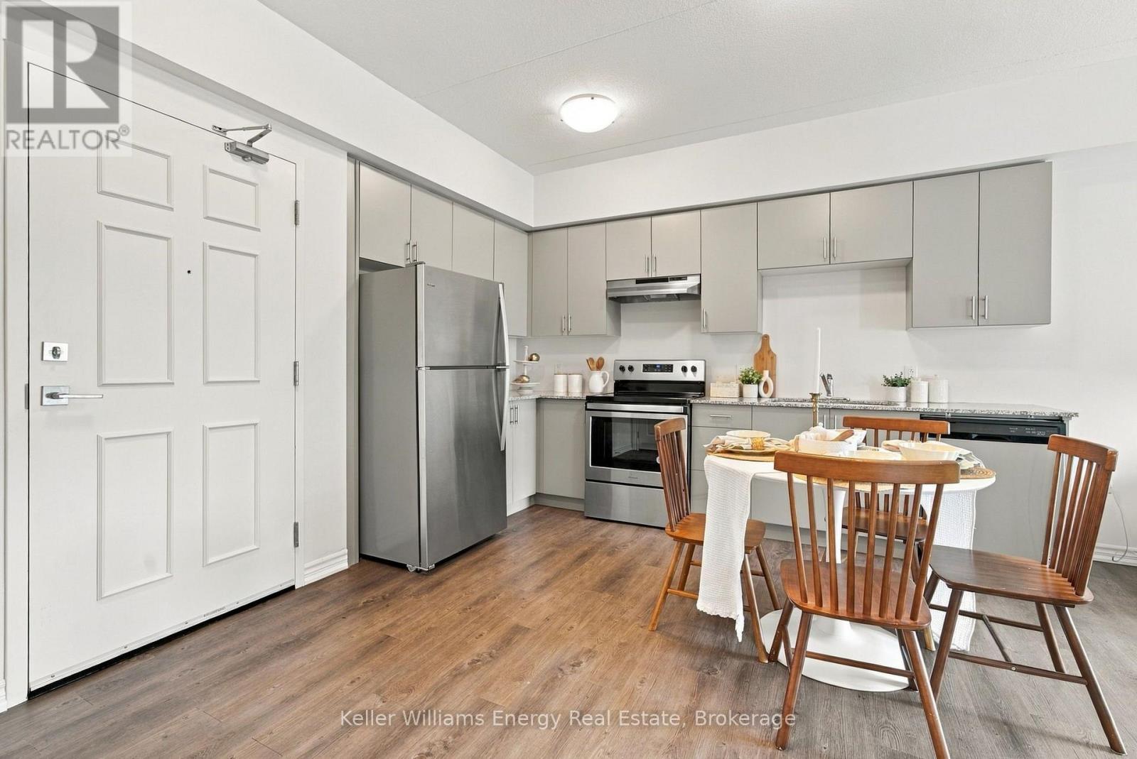 113 - 290 Liberty Street N, Clarington (Bowmanville), Ontario  L1C 0V5 - Photo 7 - E13797272