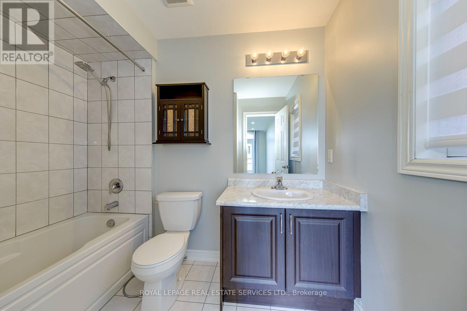 486 Silver Maple Road, Oakville, Ontario  L6H 3P6 - Photo 32 - W13571104
