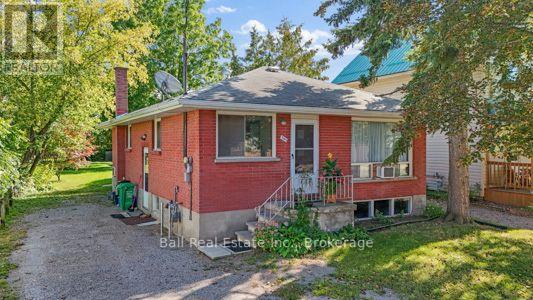 547 Albert Street, Peterborough (Town Ward 3), Ontario  K9J 4N7 - Photo 1 - X13797070