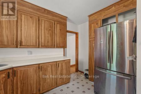 547 Albert Street, Peterborough (Town Ward 3), Ontario  K9J 4N7 - Photo 15 - X13797070