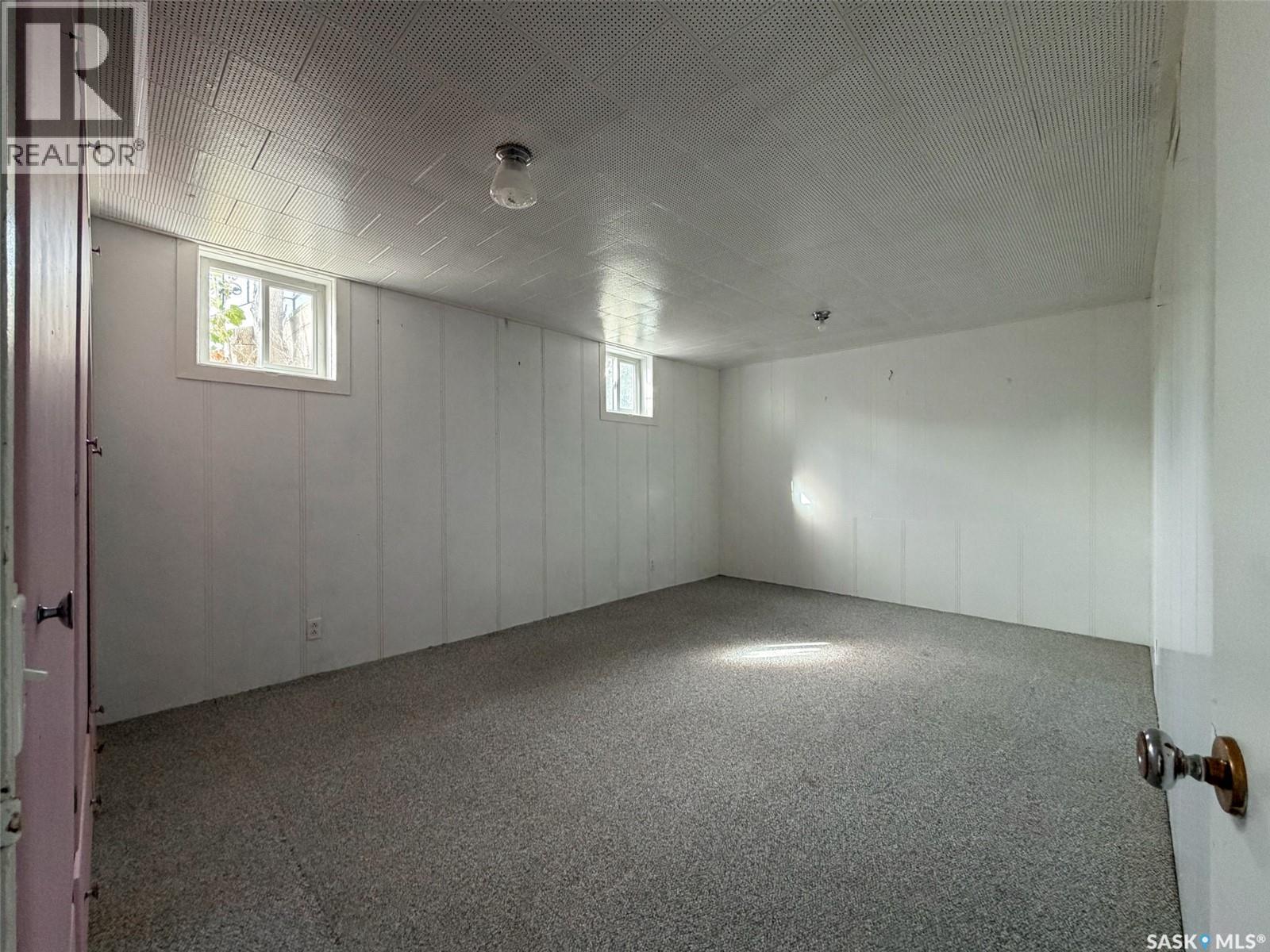 108 1st Street E, Climax, Saskatchewan  S0N 0N0 - Photo 30 - SK048735