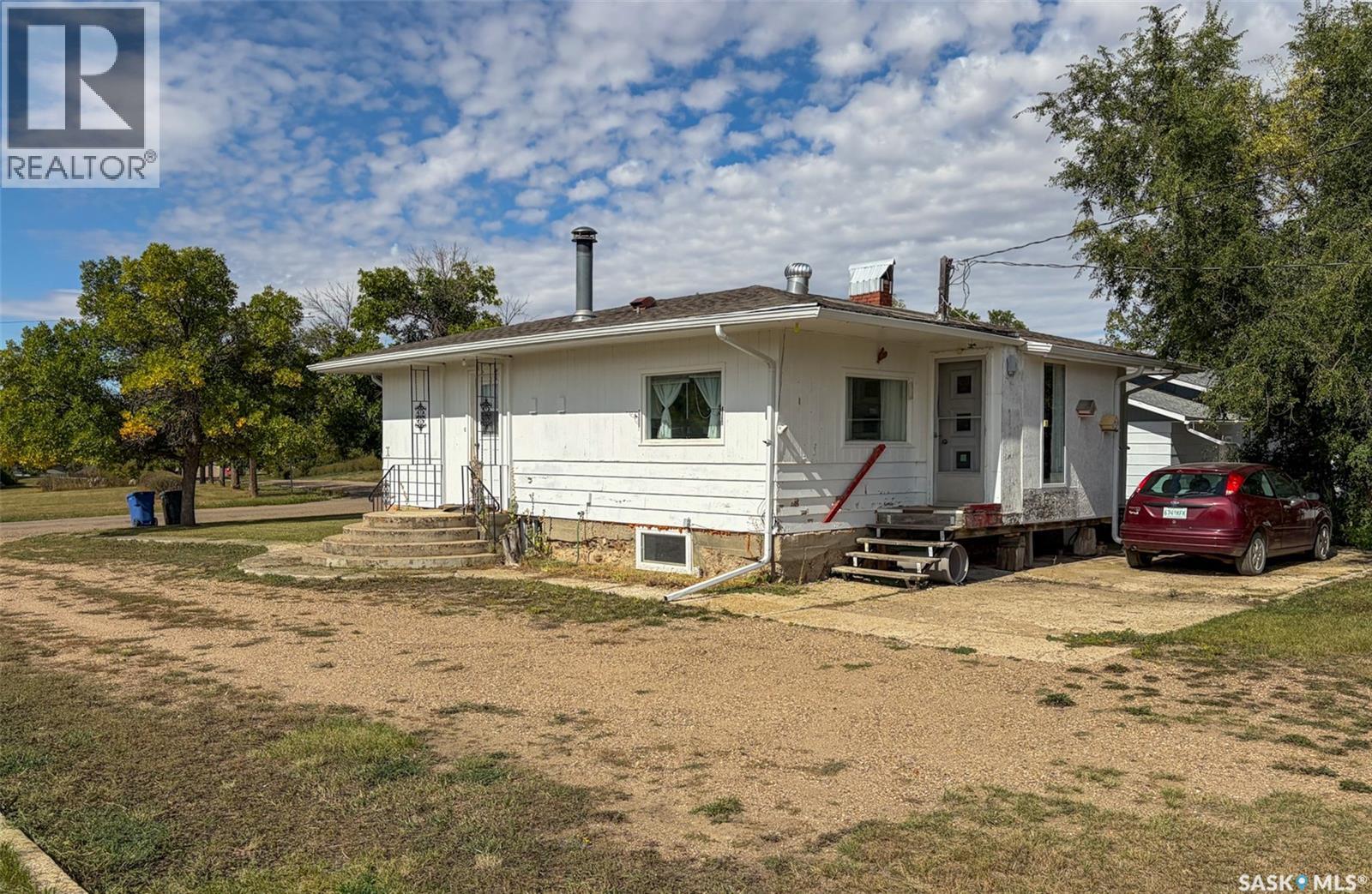 108 1st Street E, Climax, Saskatchewan  S0N 0N0 - Photo 43 - SK048735