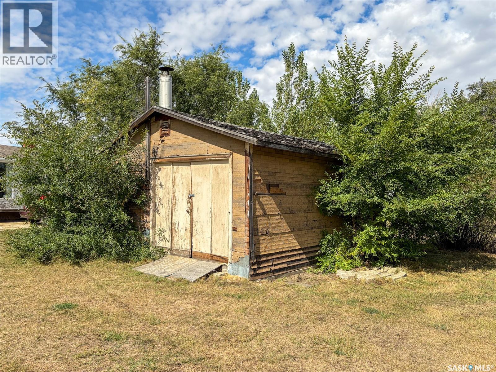 108 1st Street E, Climax, Saskatchewan  S0N 0N0 - Photo 47 - SK048735