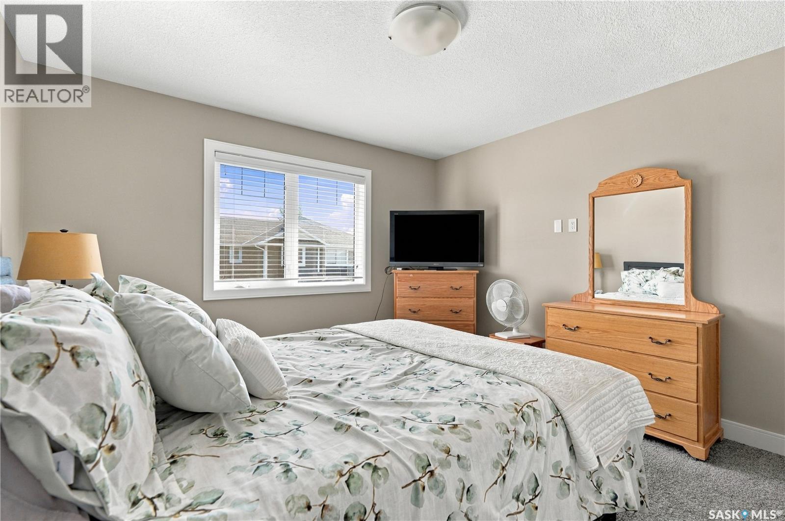 52 115 Veltkamp Crescent, Saskatoon, Saskatchewan  S7T 0T7 - Photo 24 - SK048731