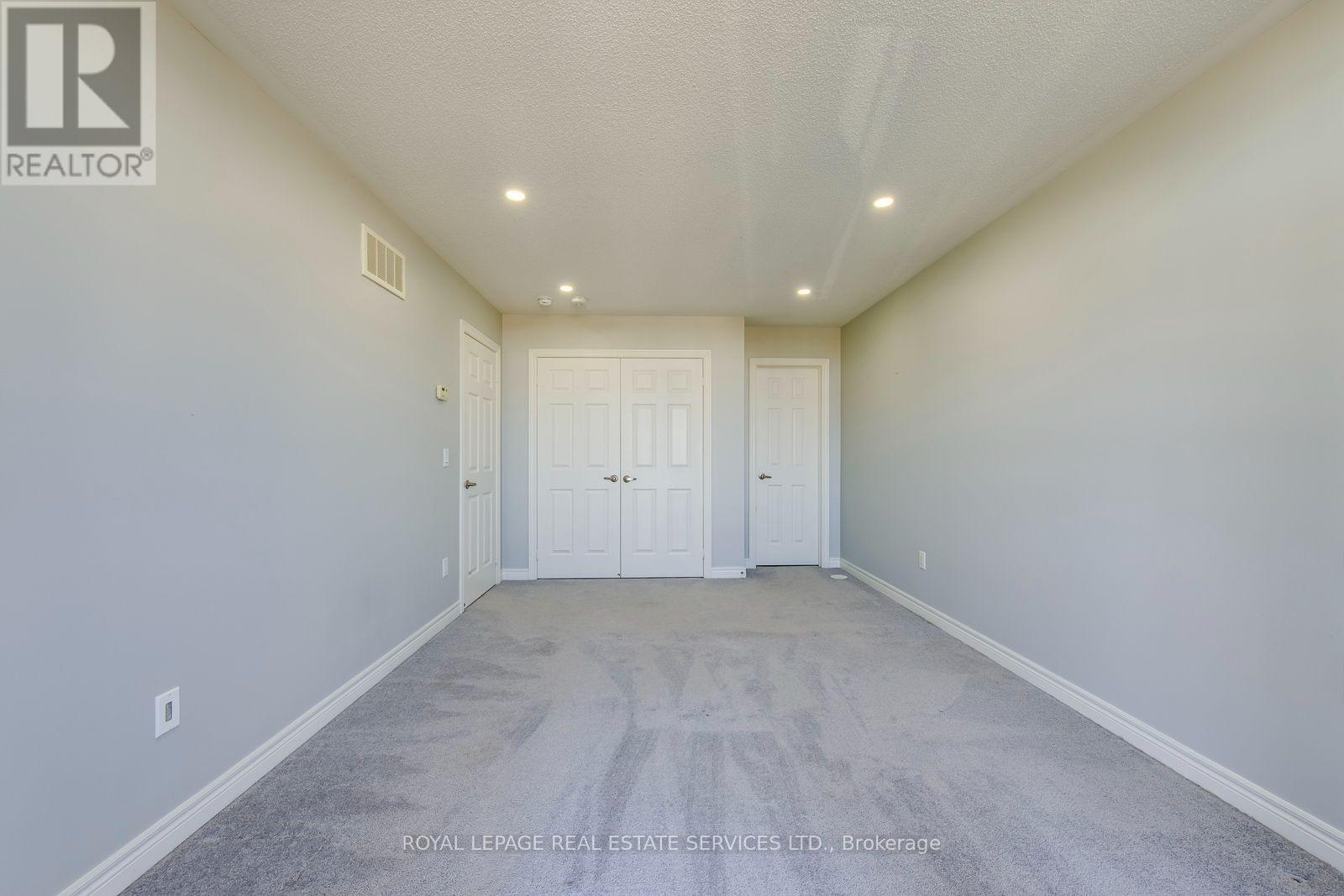 486 Silver Maple Road, Oakville, Ontario  L6H 3P6 - Photo 31 - W13571104